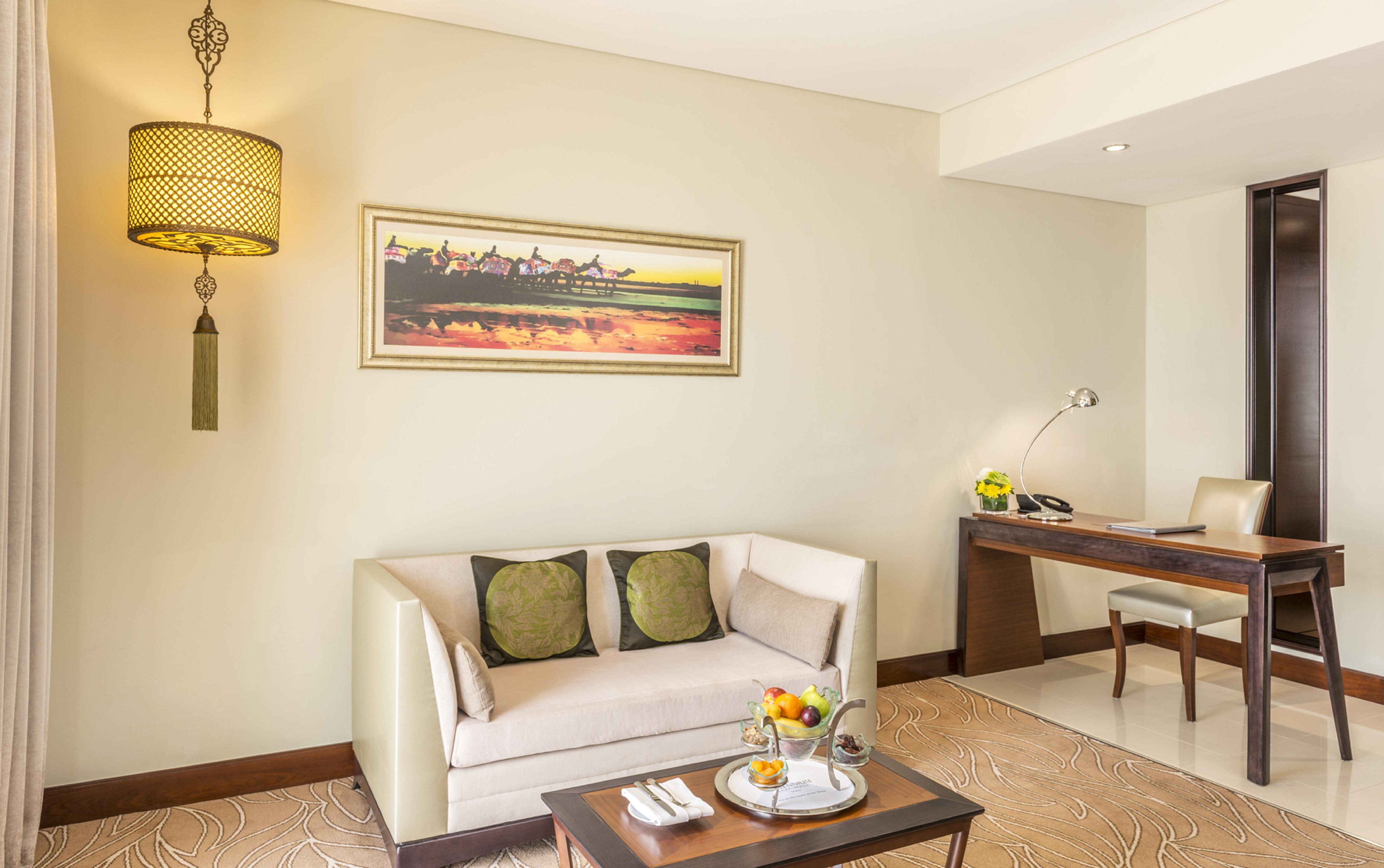 The Tower Plaza Hotel Dubai Buitenkant foto A room at the hotel